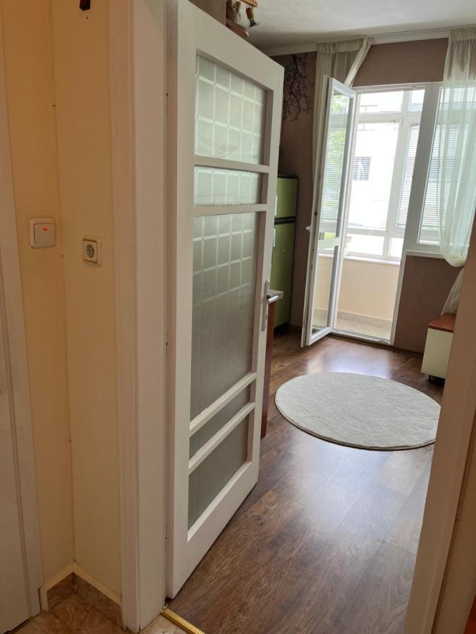 Apartment Acacia Varna Dış mekan fotoğraf