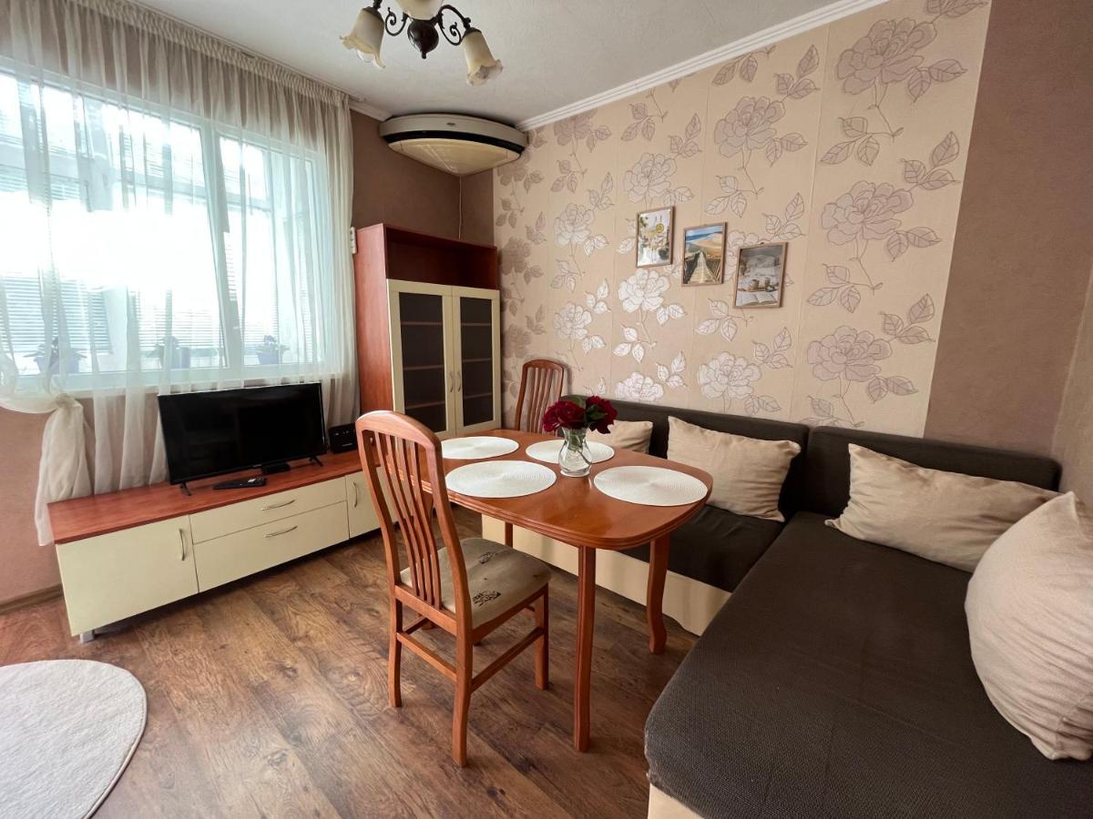 Apartment Acacia Varna Dış mekan fotoğraf