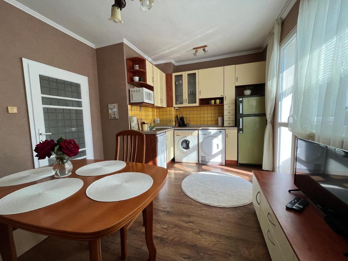 Apartment Acacia Varna Dış mekan fotoğraf