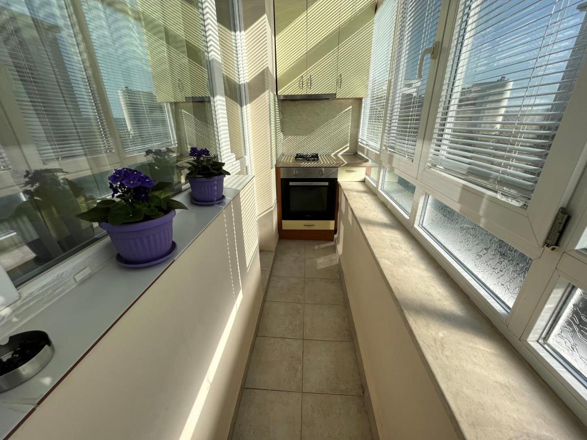 Apartment Acacia Varna Dış mekan fotoğraf